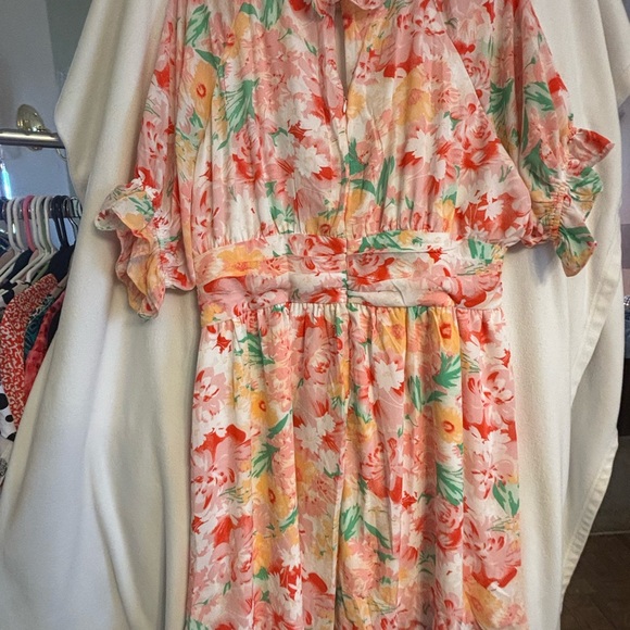 Emily Wonder Laurel Floral Dress in Ivory Multi size 1X - Picture 3 of 6